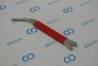 42.024.005 - Llave de mordaza de planchas GTO