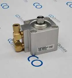 00.580.4615/01 - Cilindro neumático